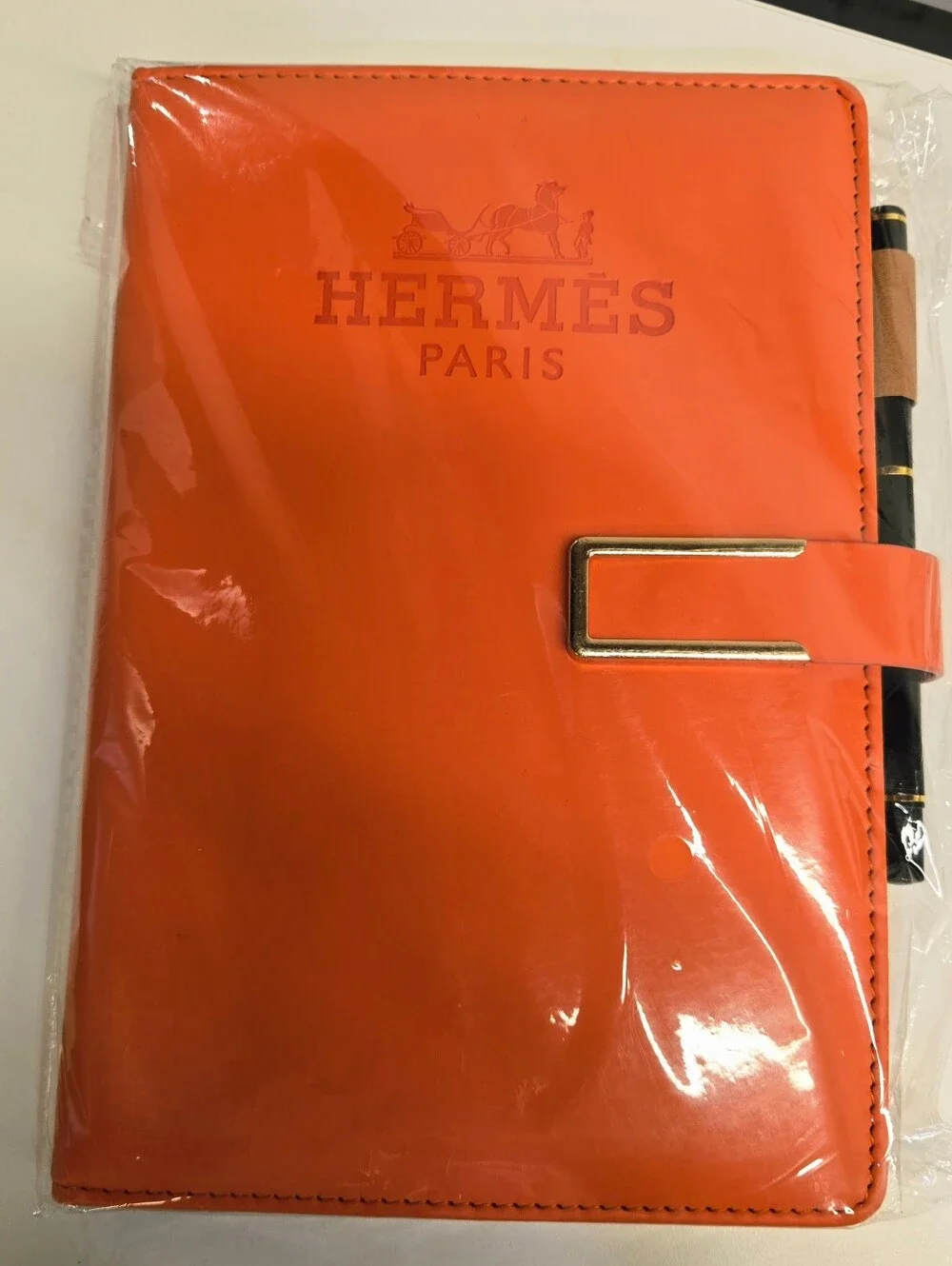Brand New Luxurious Hermès Leather Notebook - Rare & UNOPENED